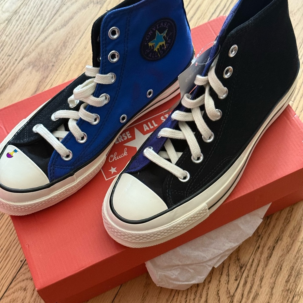 Converse High-Tops in Blue and Black